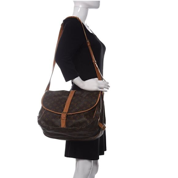 LOUIS VUITTON Classic Unisex Monogram Saumur 35 Cross Body bag Vintage 1992 - Picture 10 of 17